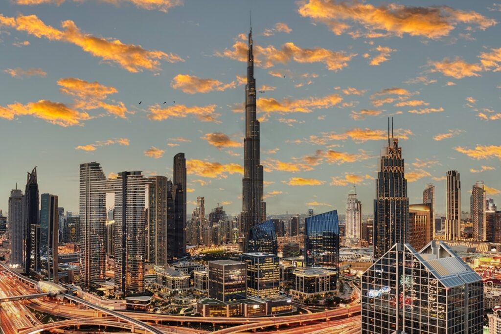dubai real estate .