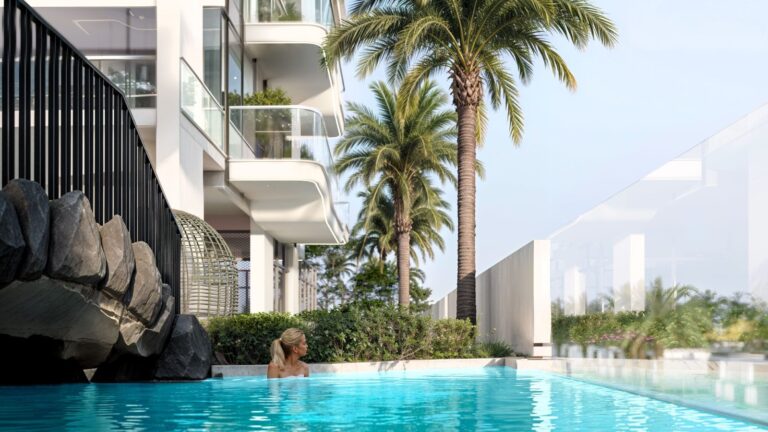 Infinity-pool- reef 999 villa