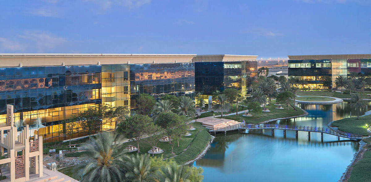 imgi_23_dubai-industrial-city2